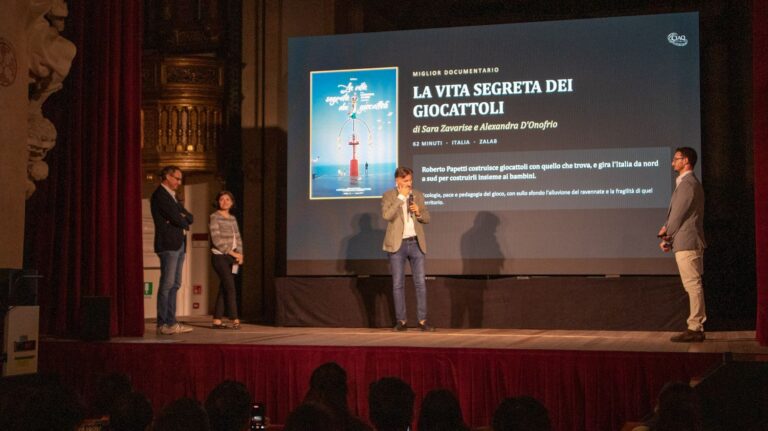 Un momento de la premiación en el Teatro San Filippo